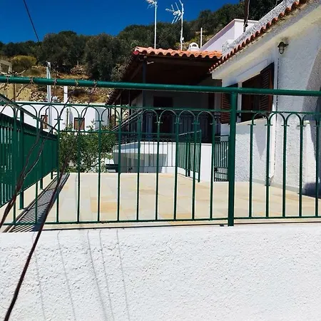 Andrielos Moni (Naxos)