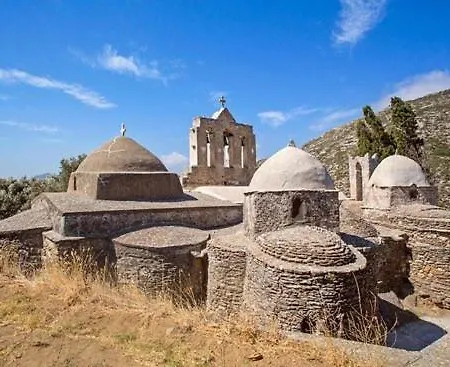 Andrielos Moni (Naxos)